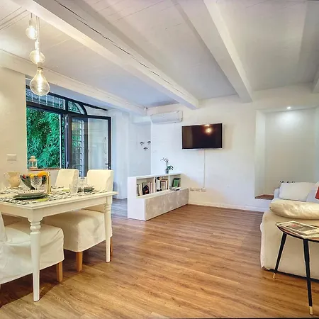 Tatil Evi La Delizia, Giardino E Parcheggio Privato, *