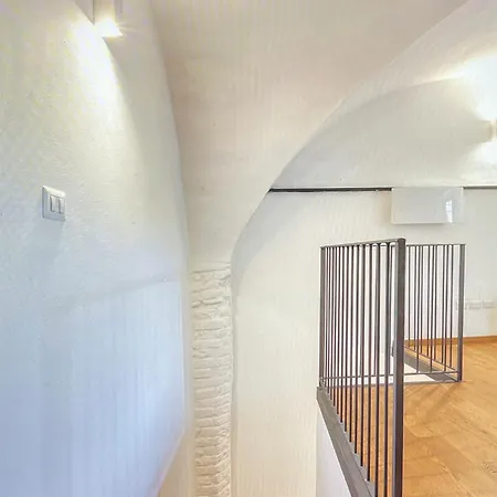 La Delizia, Giardino E Parcheggio Privato, Tatil Evi *