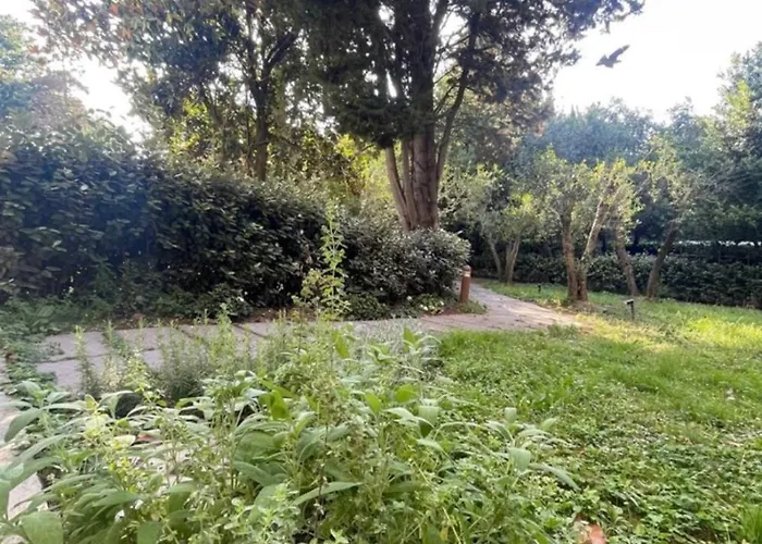 La Delizia, Giardino E Parcheggio Privato, فلورنس